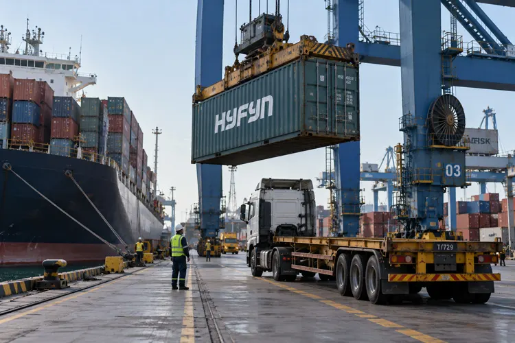 Global Trading and Exports